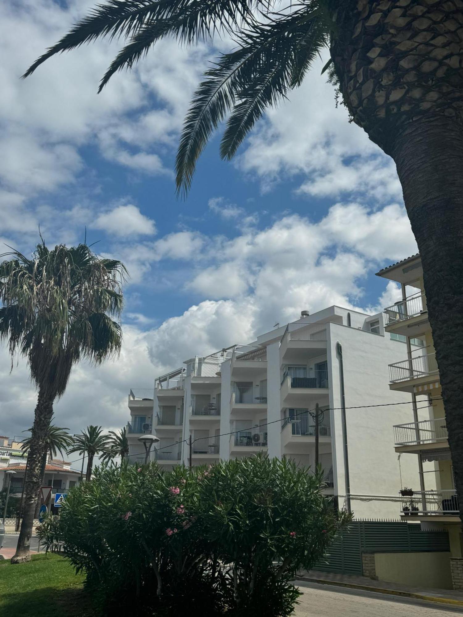 For A Stay Regueral Mar カンブリルス エクステリア 写真